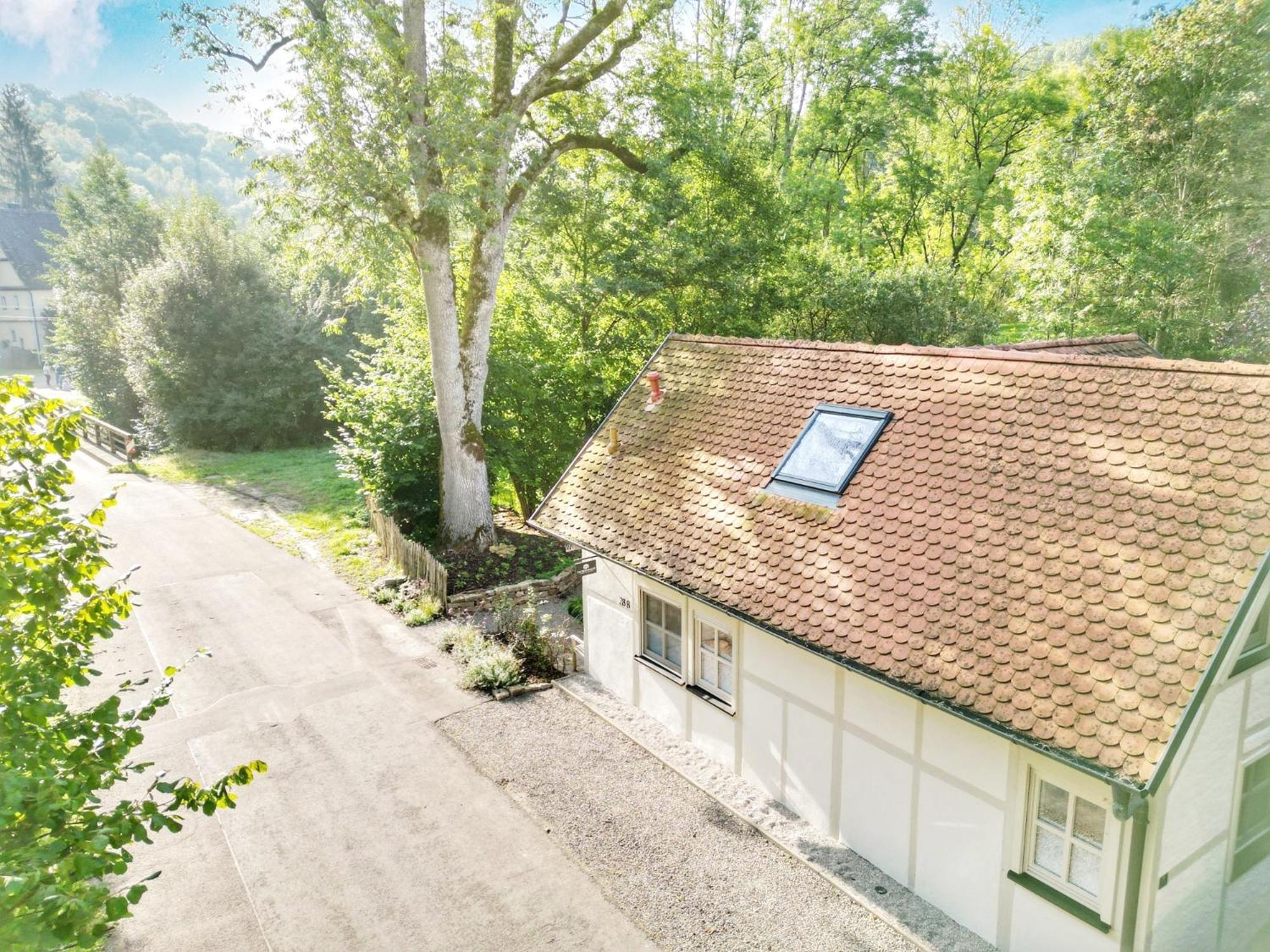 Tauberchalet I Boutique-Ferienhaus Mit Sauna, Whirlpool & Natur I 10Min Walk To Historic Old Town Rothenburg ob der Tauber Exterior photo