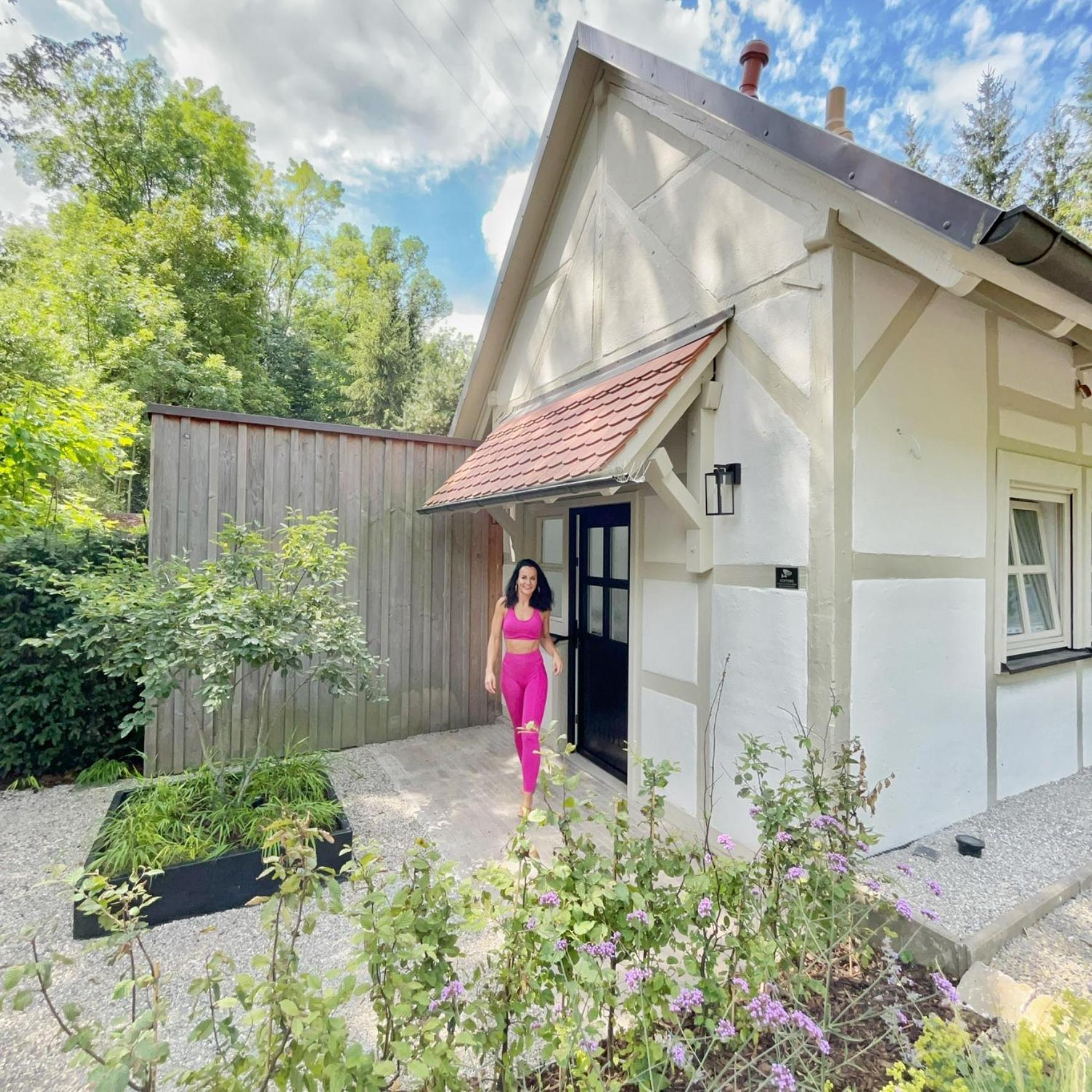 Tauberchalet I Boutique-Ferienhaus Mit Sauna, Whirlpool & Natur I 10Min Walk To Historic Old Town Rothenburg ob der Tauber Exterior photo